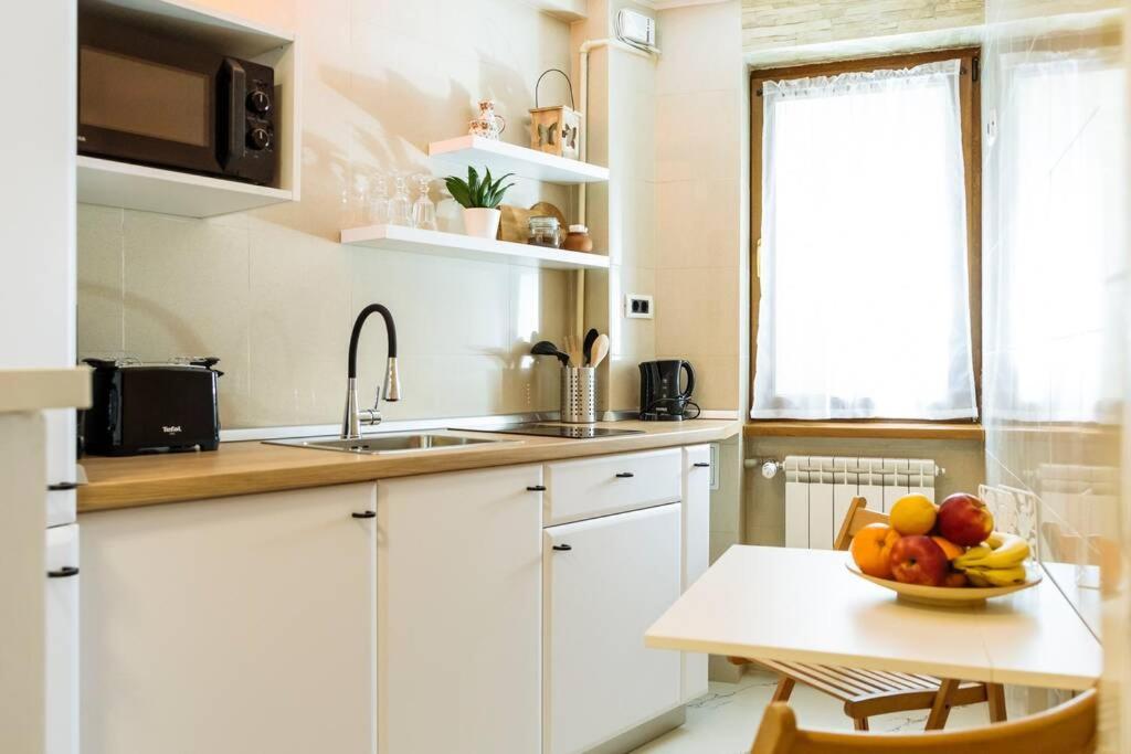 Studio With Private Terrace Next To Cismigiu Boekarest Buitenkant foto